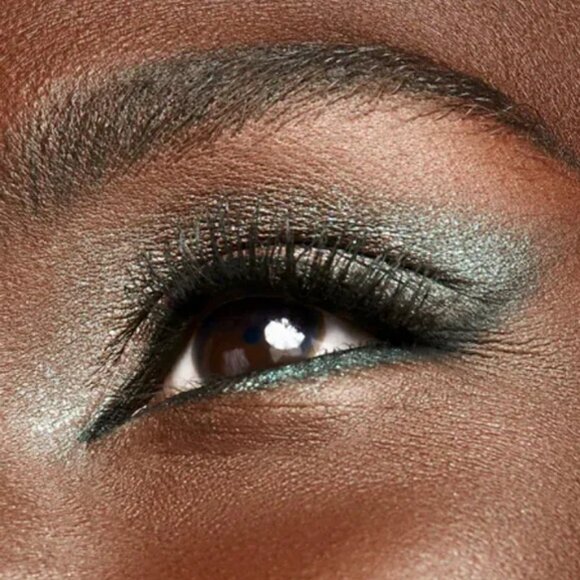 MAC Bougie Pro Longwear Paint Pot - Picture 5 of 11